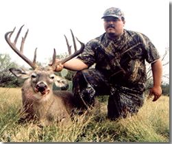 Texas Whitetail Deer Hunting !!
